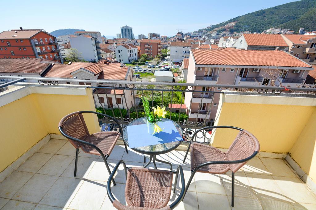 Guest House Villa Iva Будва Екстер'єр фото